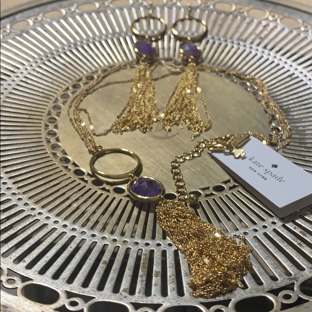 🧜🏻‍♀️Kate Spade necklace and earring set.